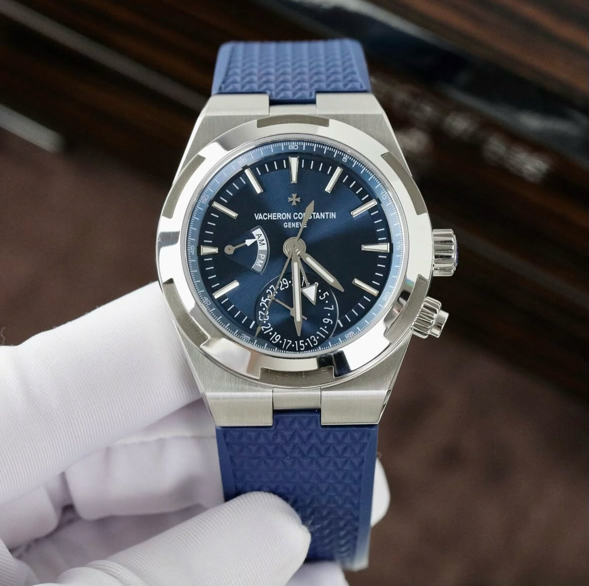 Vacheron Constantin - overseas chronograph blue