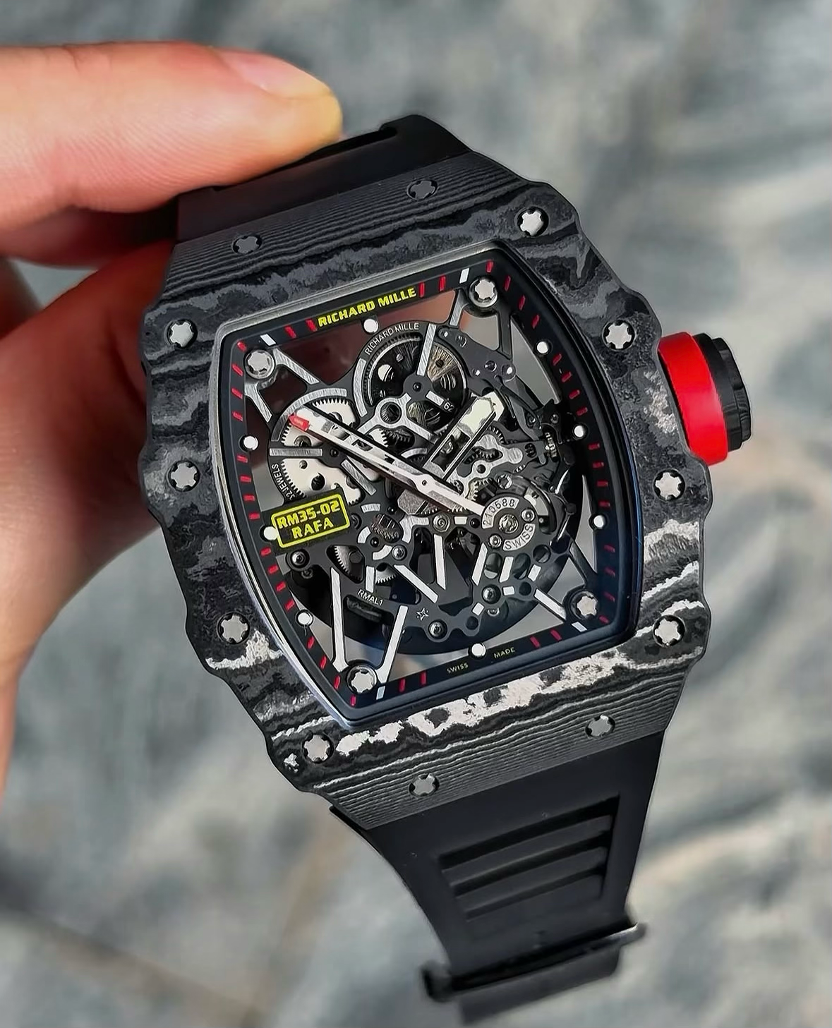 RM35-02 Rafael Nadal — case profile and crown