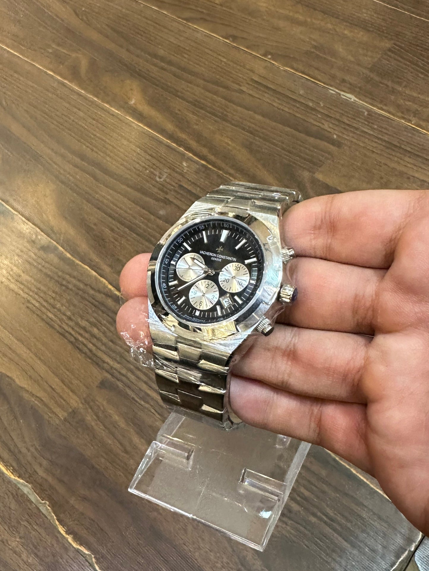Vacheron Constantin - overseas chronograph