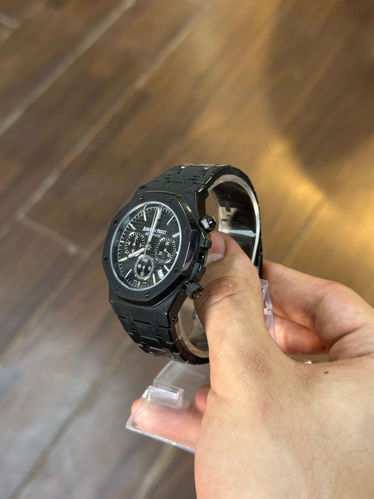 Royal Oak black dial — steel bracelet detail