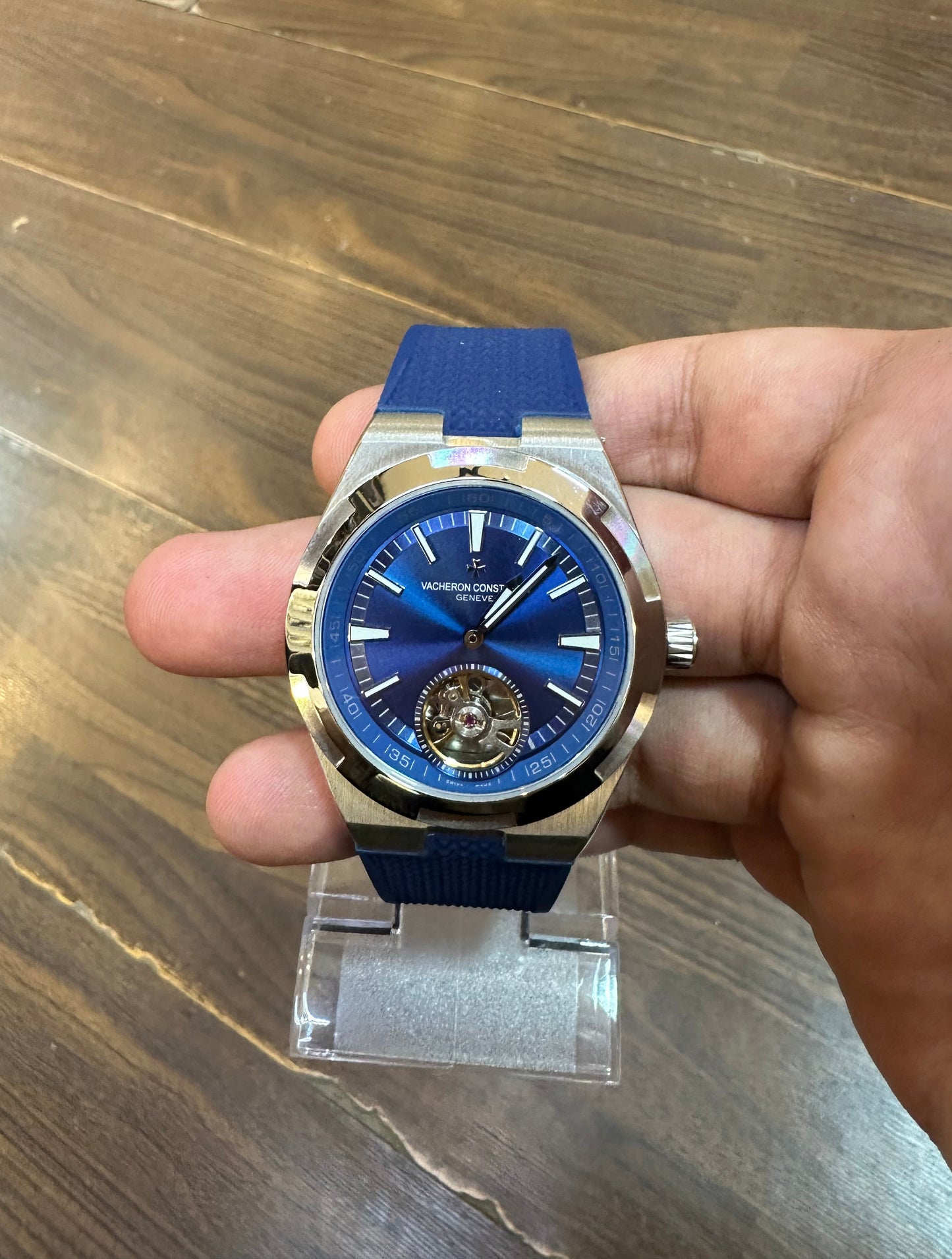 Vacheron Constantine - overseas tourbillon