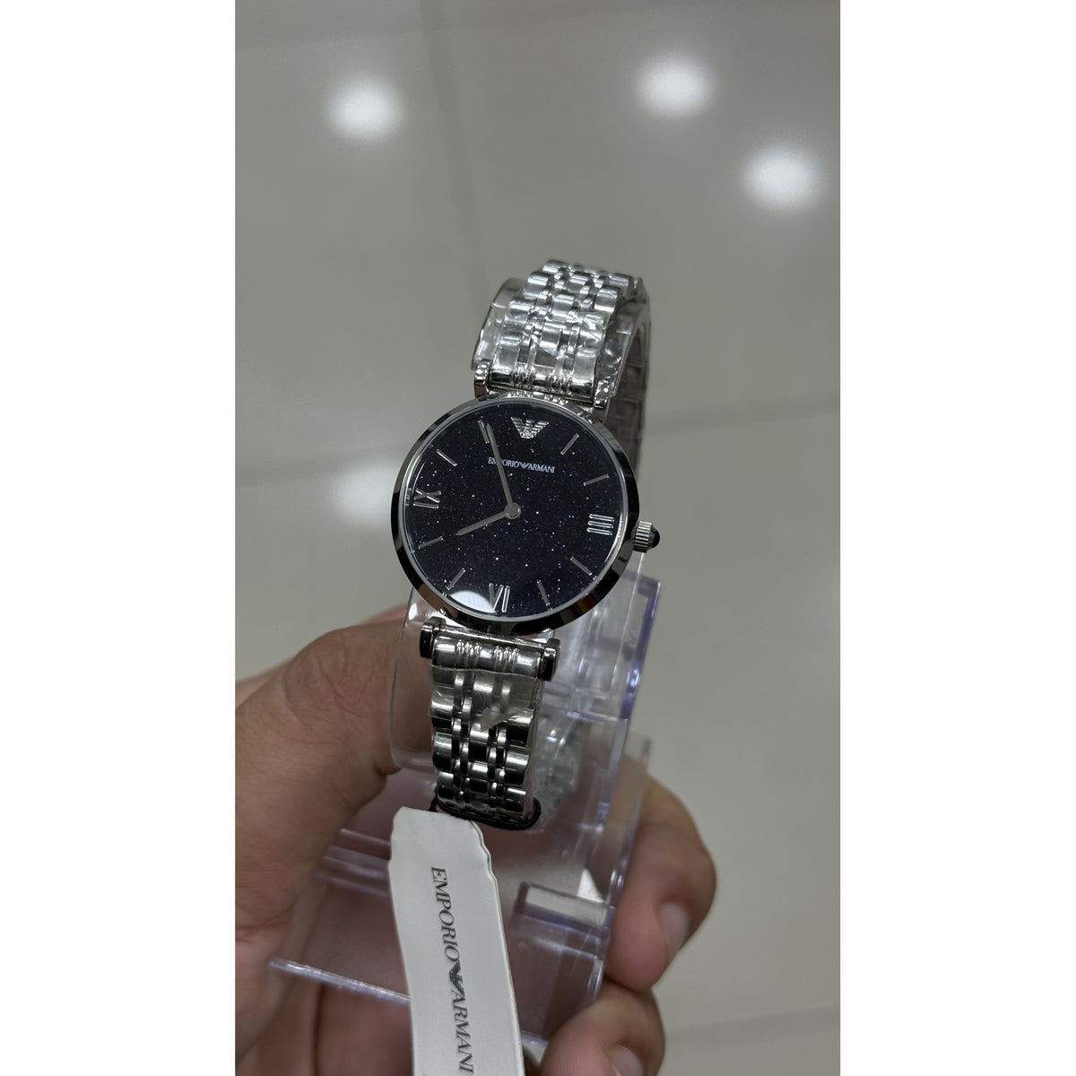Real photo of the AR11091 - dial close-up showing the glitter finish