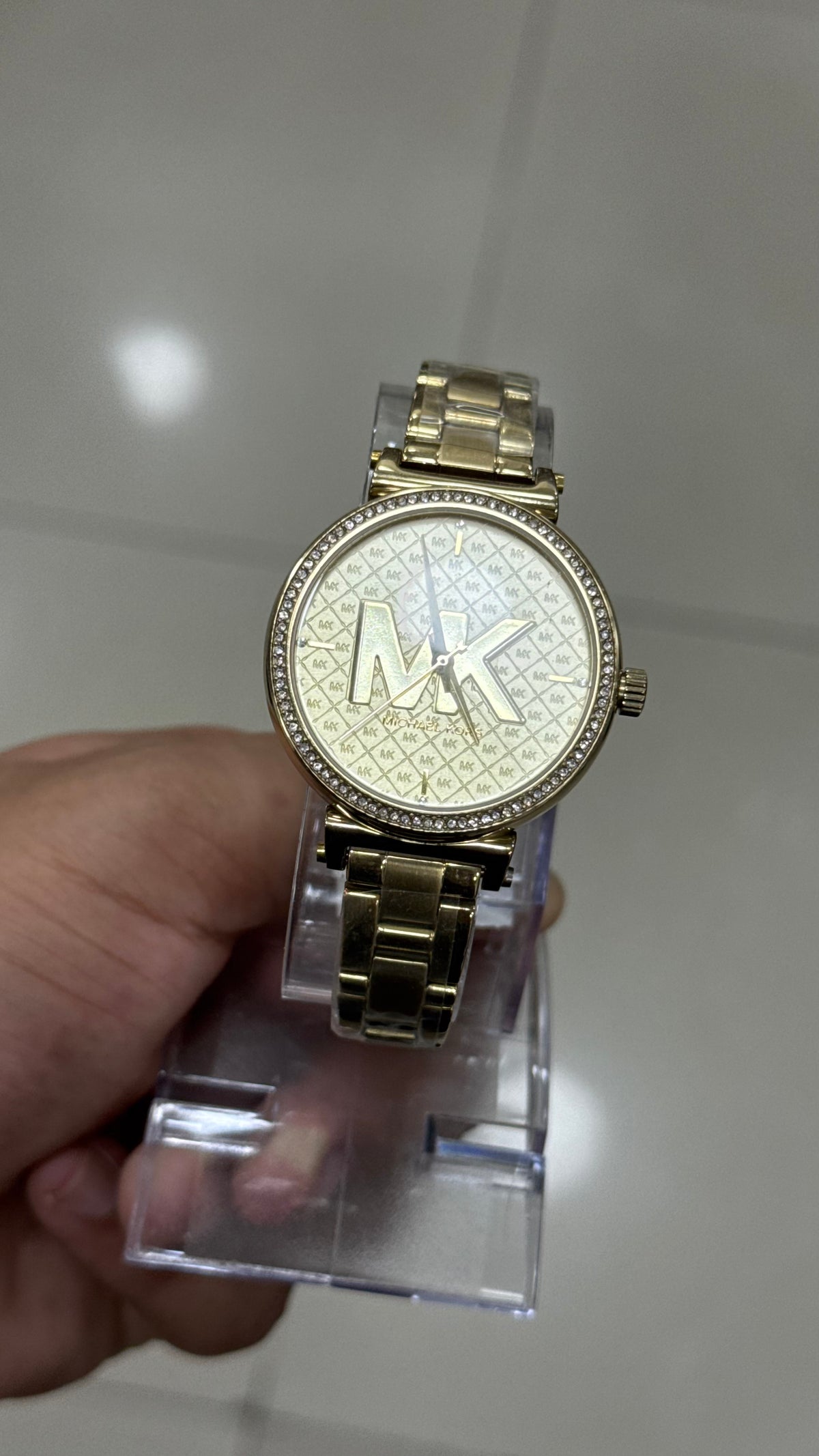 Michael Kors Sofie MK4334 - gold-tone bracelet and case profile